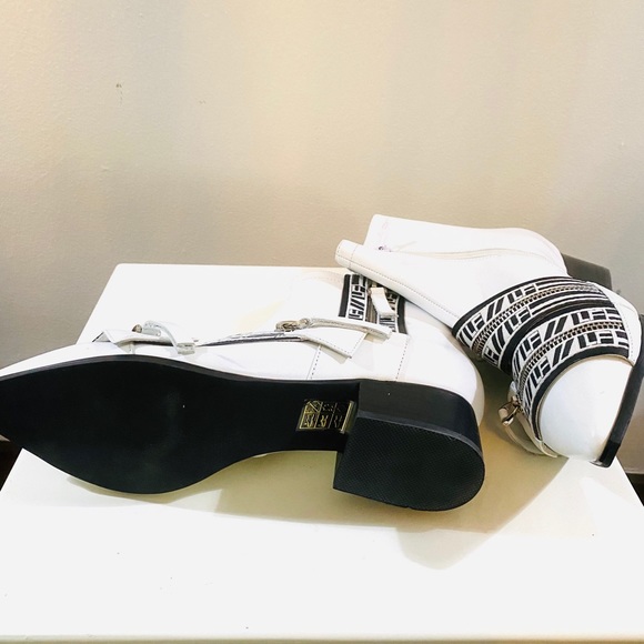 LF Jeffrey Campbell Olaf boots💖NWT - Picture 5 of 6